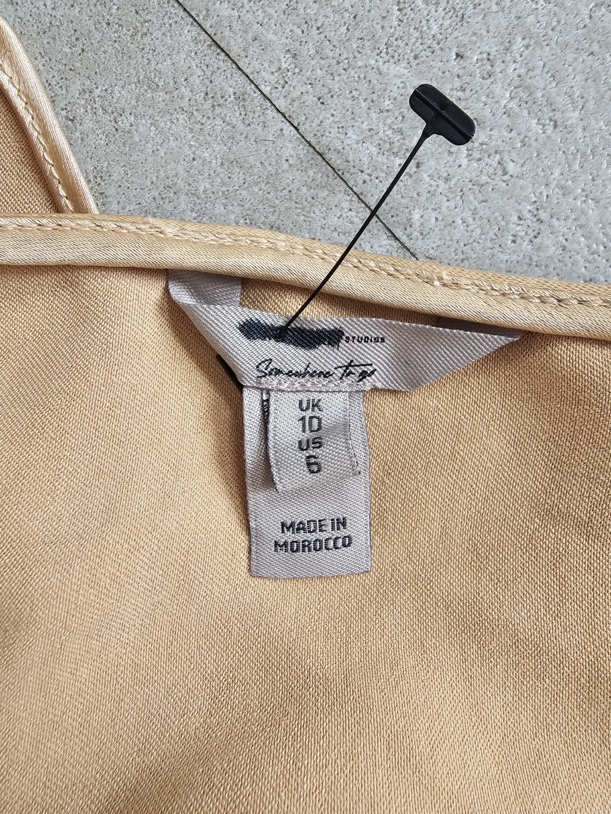 River island,woman’s gold satin back tie party summer,holiday top Size 10.