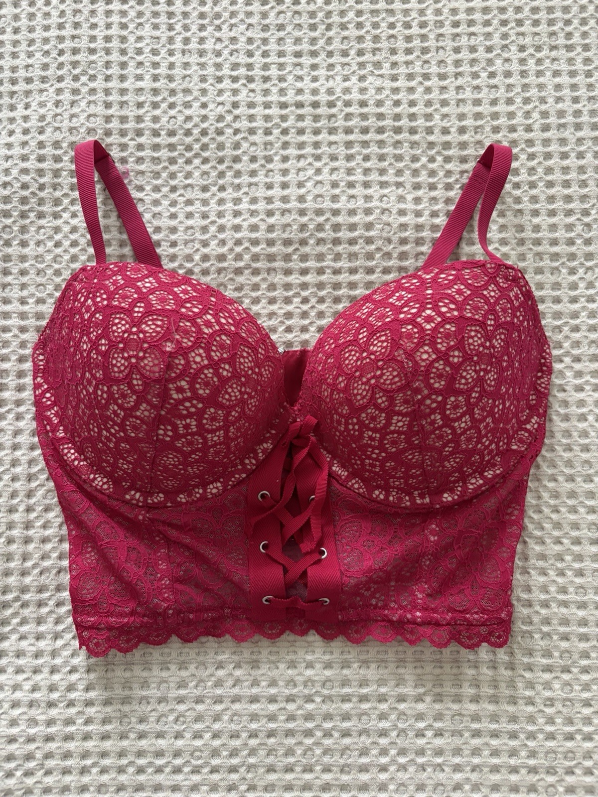 Victoria’s Secret Fuscia Longline Bra Size 34DD Brand New Condition