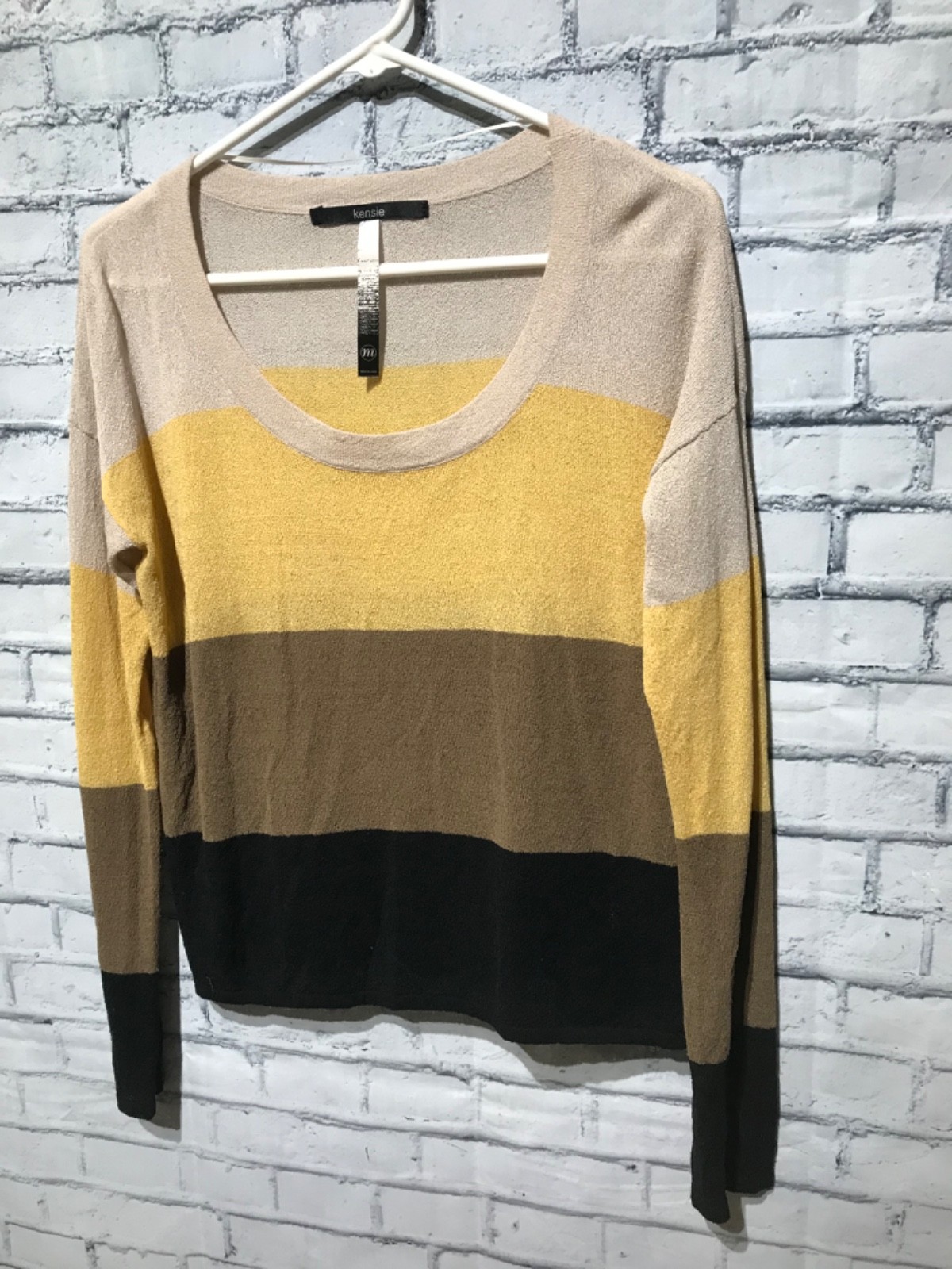 Kensie, M, Yellow/Brown/Black Striped Long Sleeve Thin Knit Pullover Knit Top