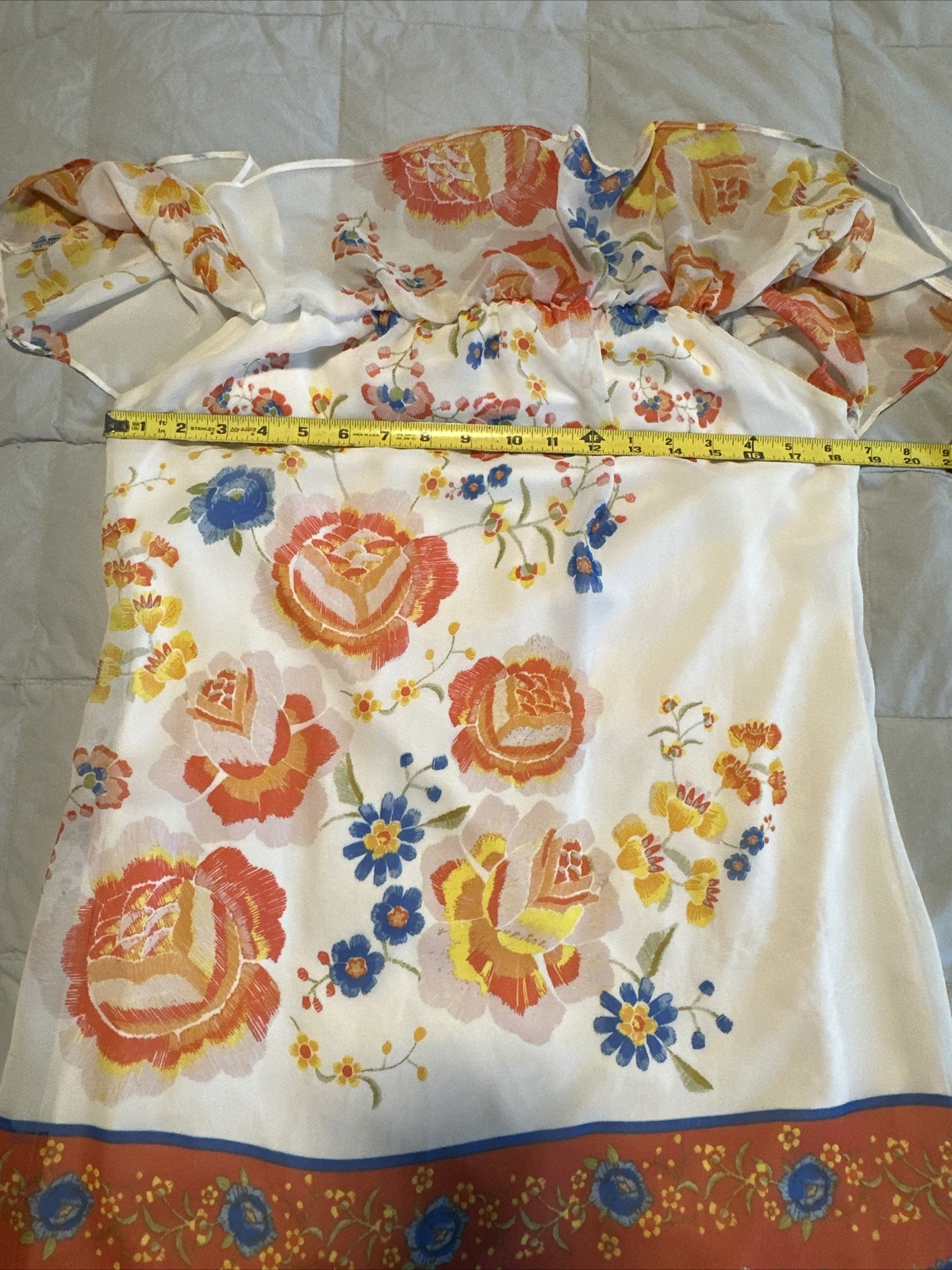 a buyer M floral summer dress white orange blue