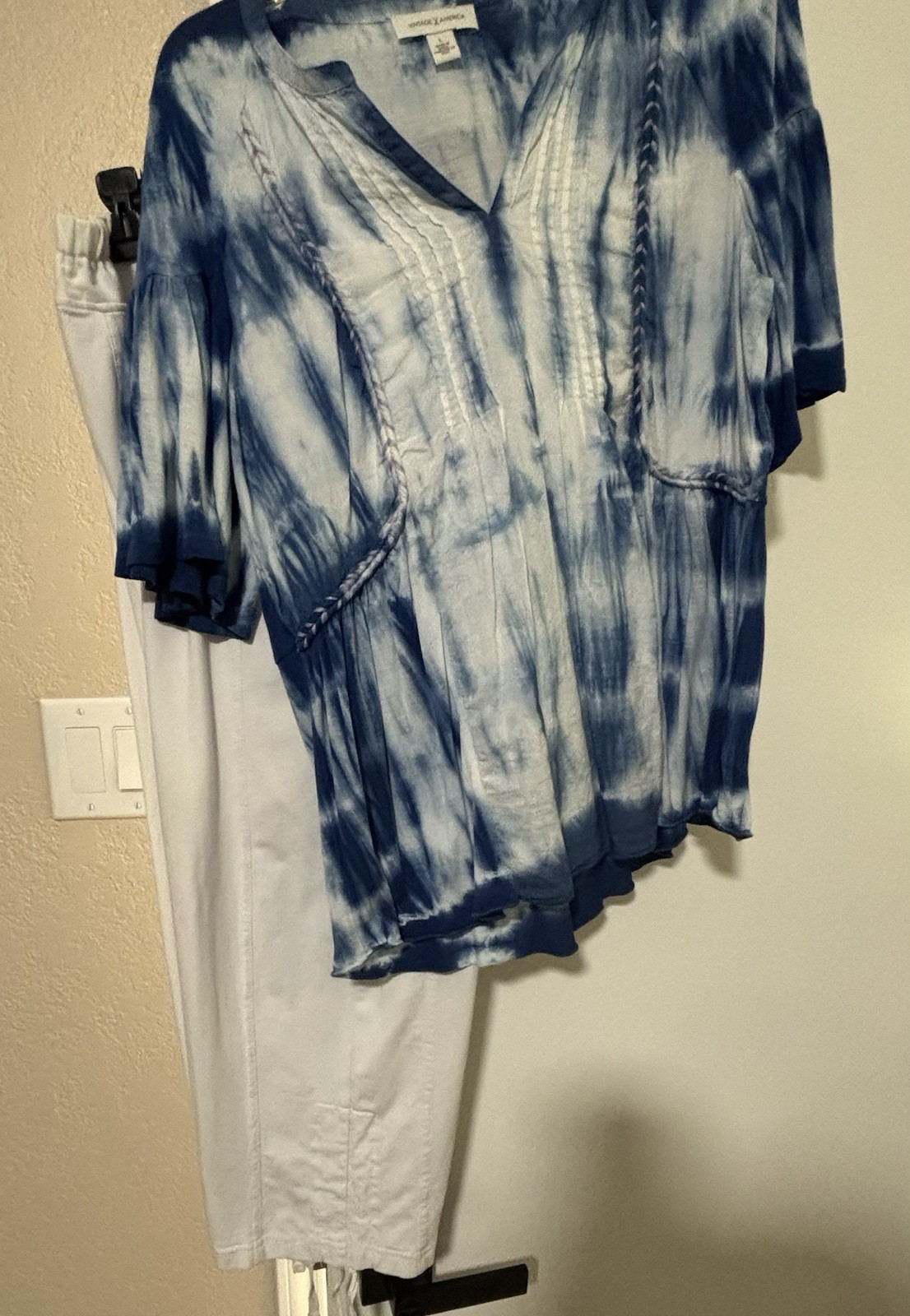 Vintage America Tie-Dye V-Neck Blouse Short Sleeve Rayon Cotton L Blue White.