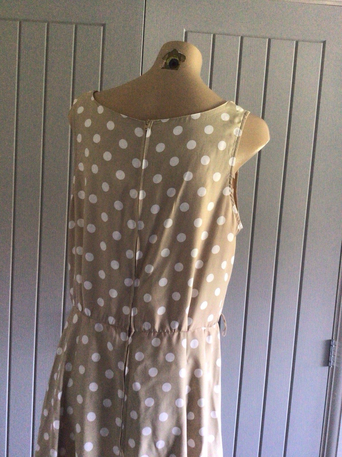 Ladies Classic Day Dress UK 14/16 Scoop Neck Sleeveless 43” L By St Michael M&S