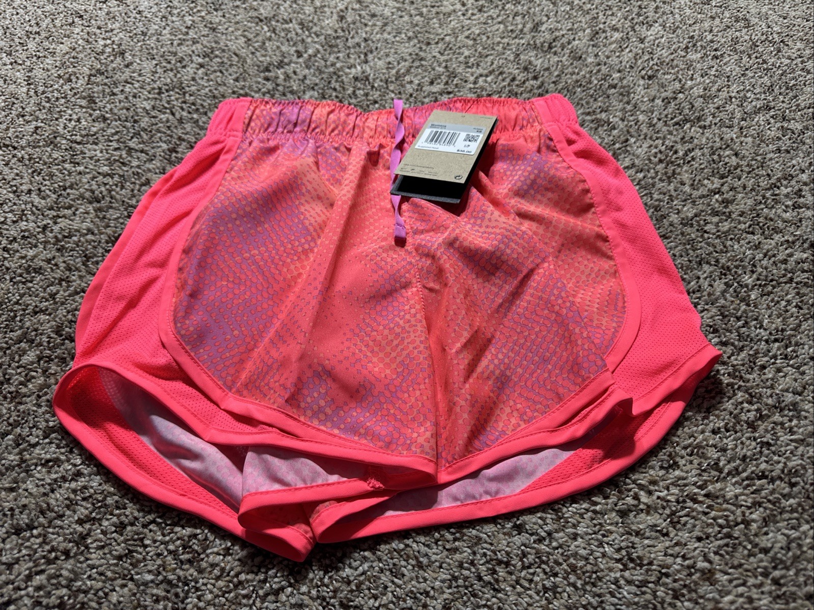 NWT Nike Tempo Womens Shorts 3” Inseam Size XS Brief Lined Running Shorts Pink