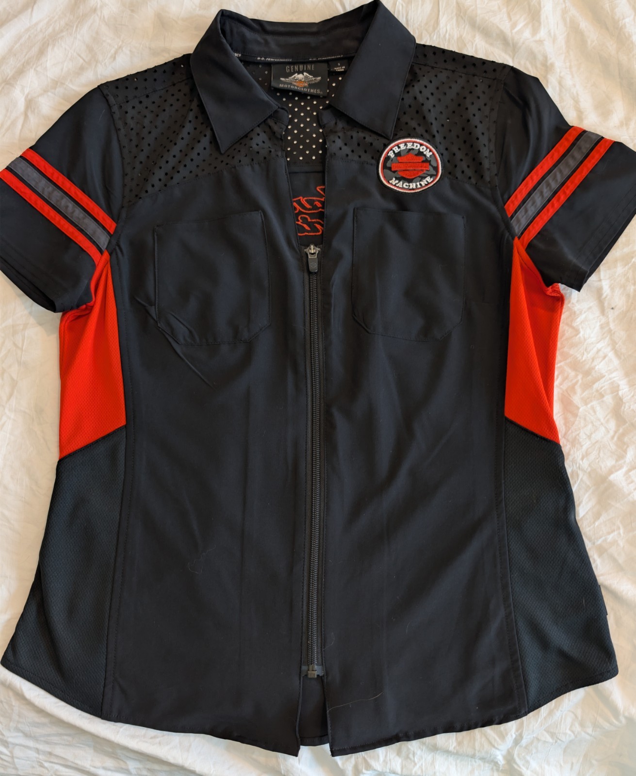 Harley-Davidson Genuine Motorclothes Performance Zip-Up Shirt S. New w/out tags