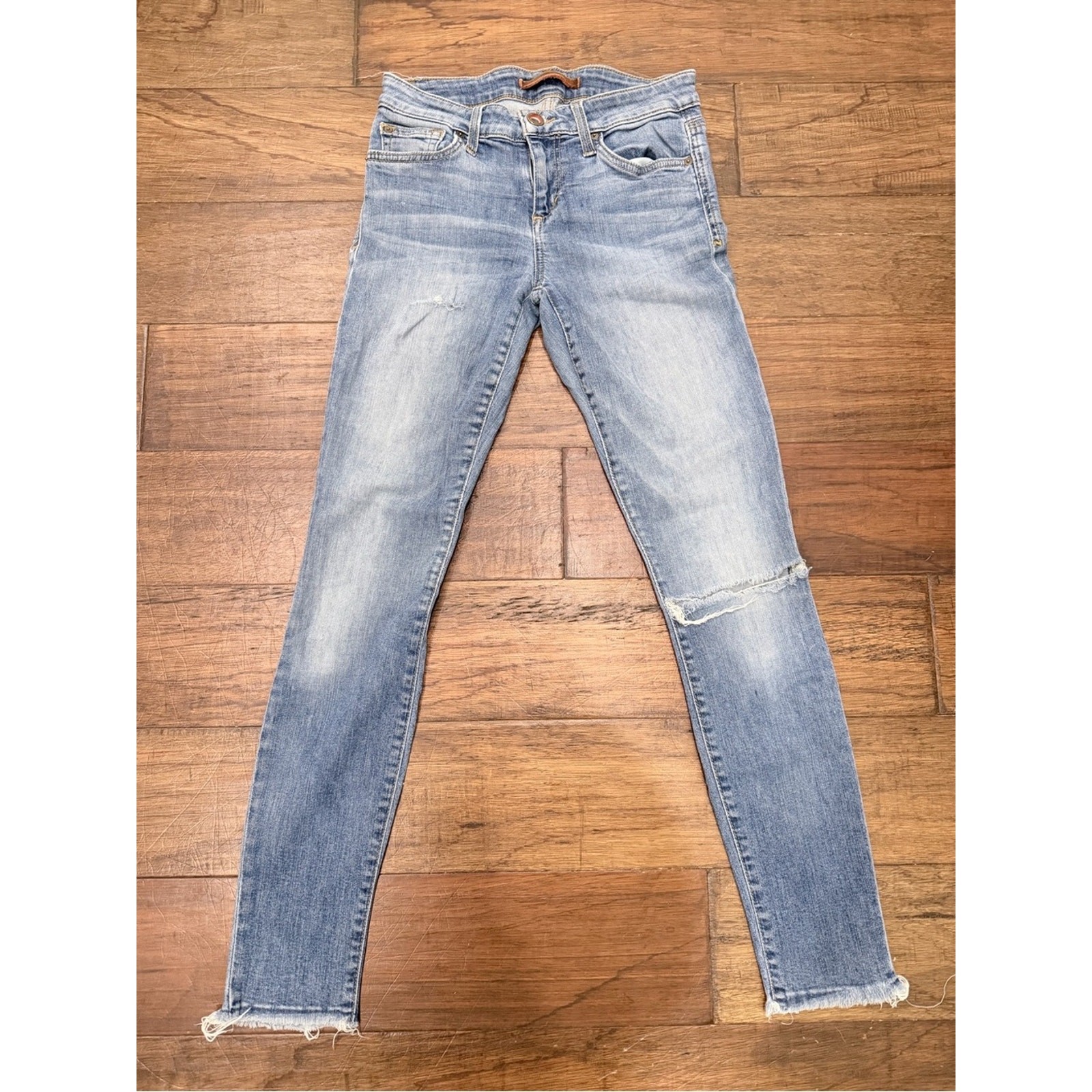 Joe’s Jeans The Icon Ankle Mid Rise Skinny W24 Light Wash Distressed Raw Hem