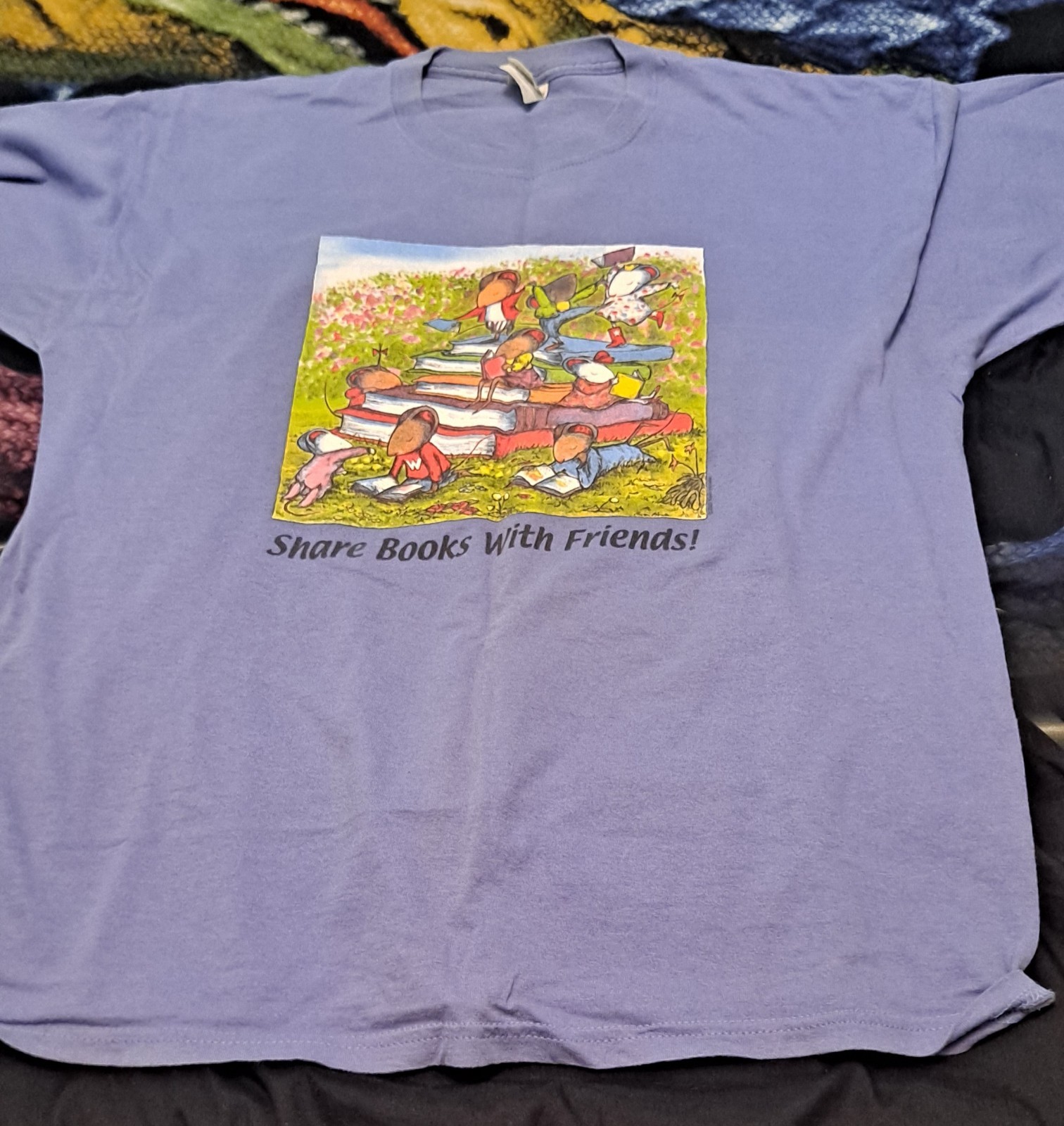 Vintage Kevin Henkes “Lilly’s Purple Plastic Purse” t-shirt