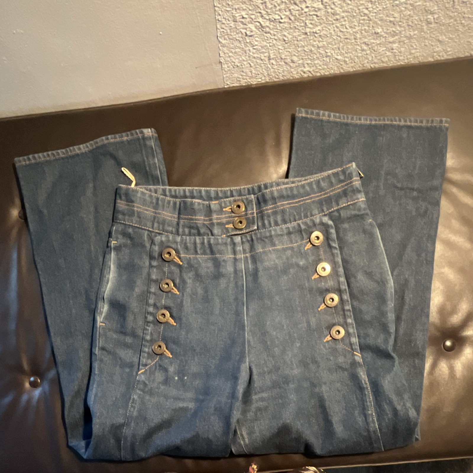 Chloé Women’s Flared Blue Solid Denim Jeans Button Accents Zip Closure