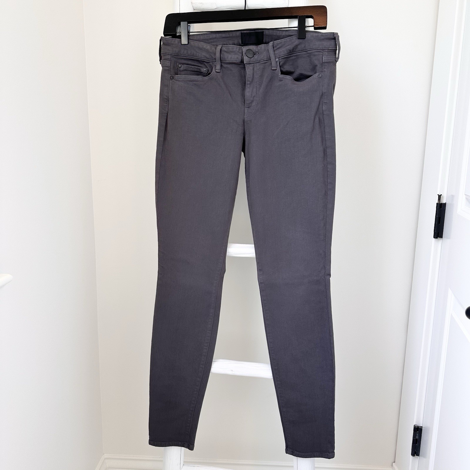 Vince. Riley Legging Charcoal Gray Denim Mid Rise Pockets Size 31 DV139D-2527