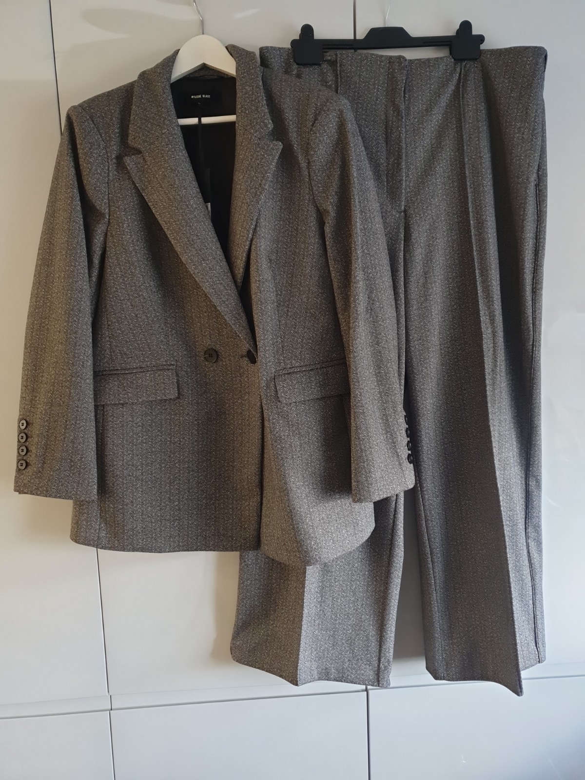 Myleene Klass Trouser Suit UK18 Grey Winter Weight 100% Polyester BNWT