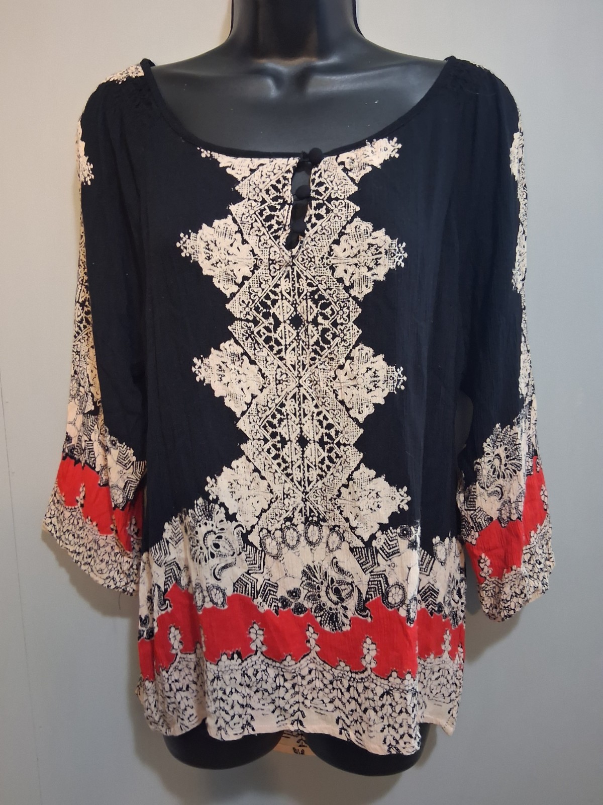 Angie Top Women’s Medium Tunic Blouse Bohemian Flowing Top Artistic Designs