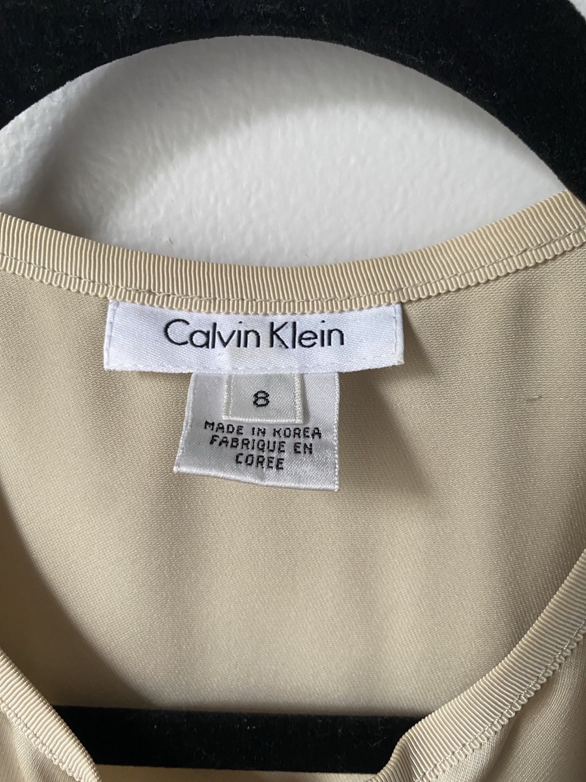 Calvin Klein 2005 Women’s Cream Satin Zip-Front Sleeveless Vest Size 8