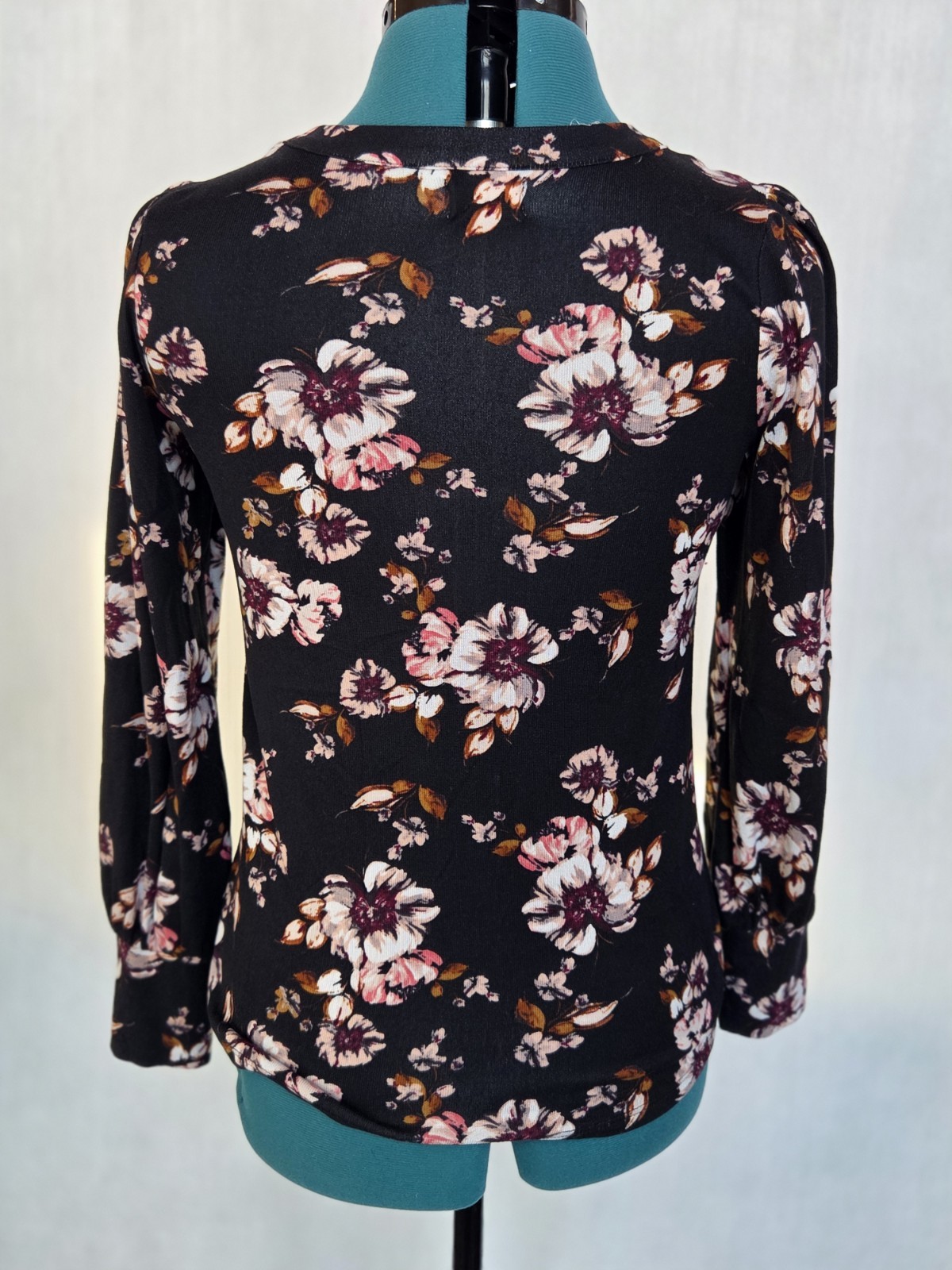 Maurices Bundle Lot of 3 XS Tops Floral, Animal, Stripe