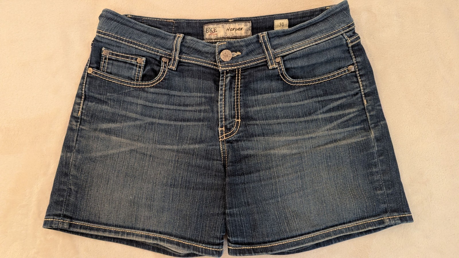BKE Harper Women’s Blue Denim Shorts Size 31 Mid Rise 5″ Inseam
