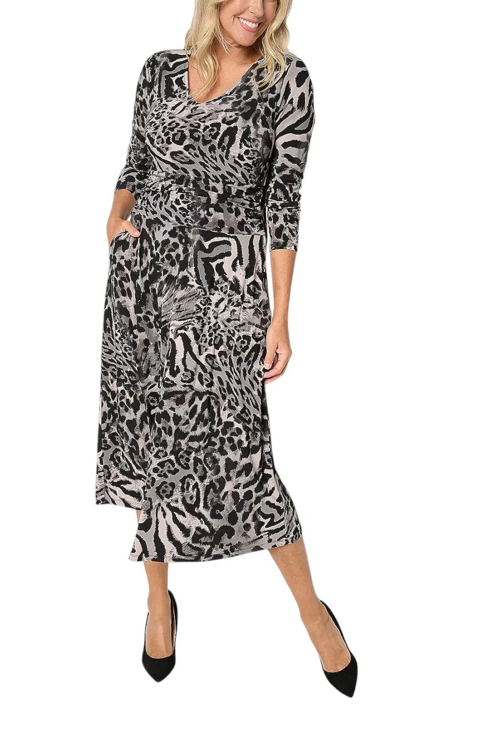 Attitudes by Renee Women’s Printed Jersey Ruched Midi Dress GrayAnimal