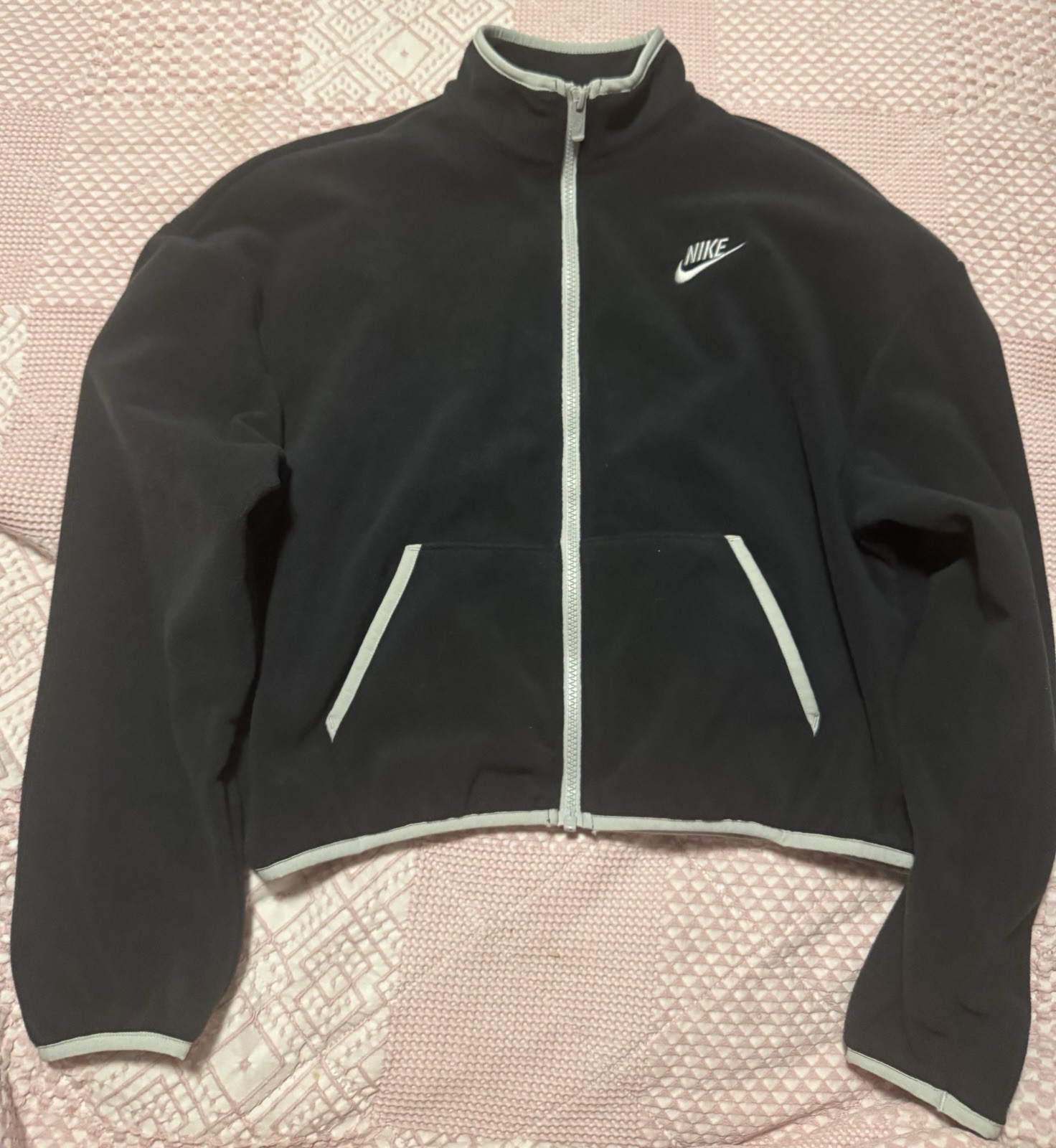Women’s Nike Fleece Zip Up Jacket Size XS NWT