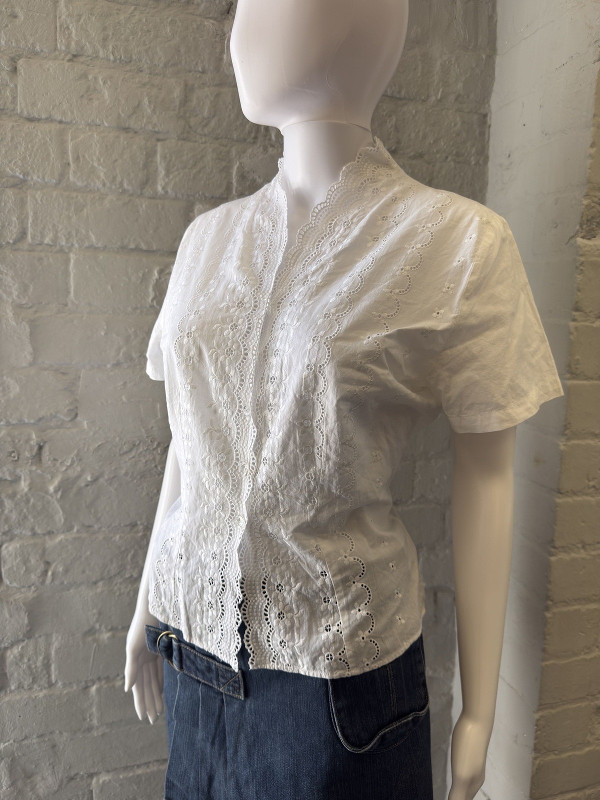 White Embroidered Cotton Blouse Made in Italy