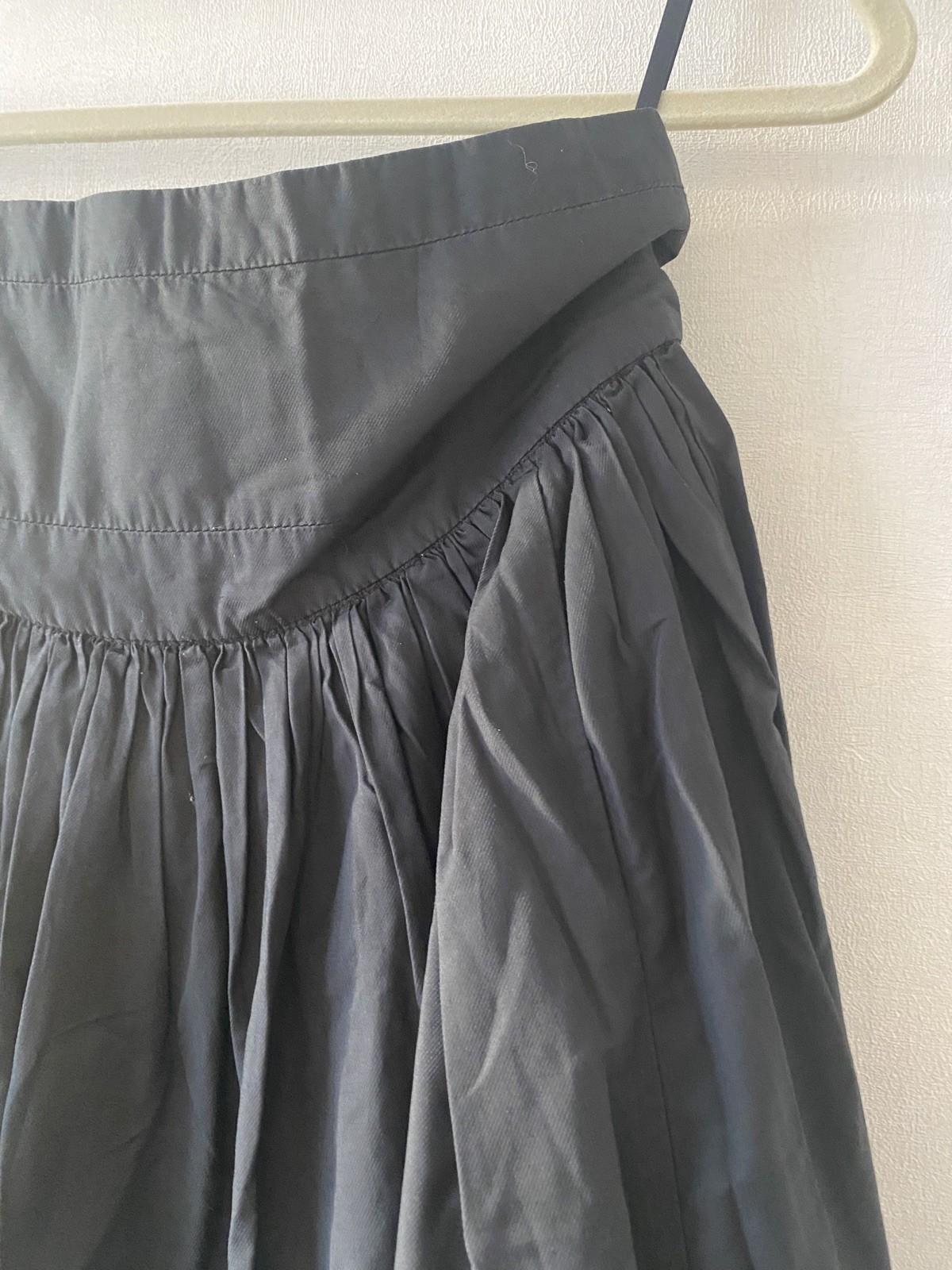 FCUK Black Pleated Lined Mini Skirt – Size 6 – Waist 27 inches – VGC