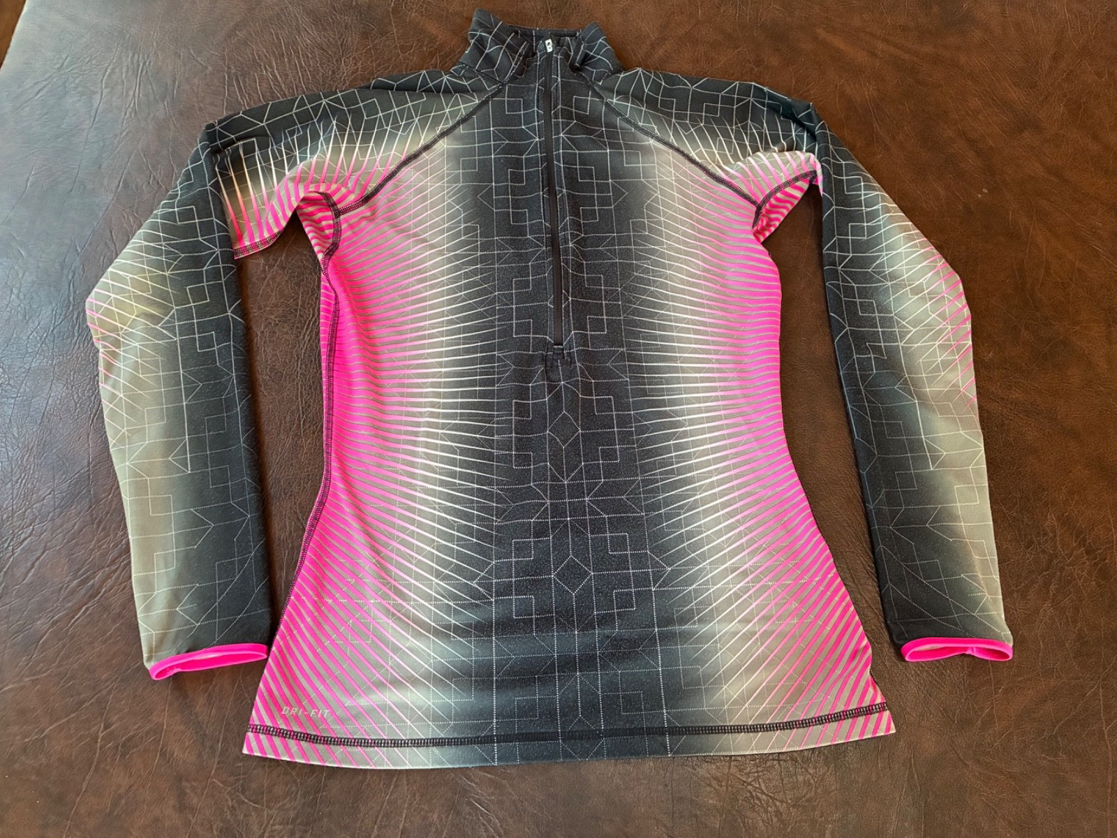 Size M NIKE PRO Dri Fit Running Shirt 1/2 Zip Gray/Pink/Black Thumbholes