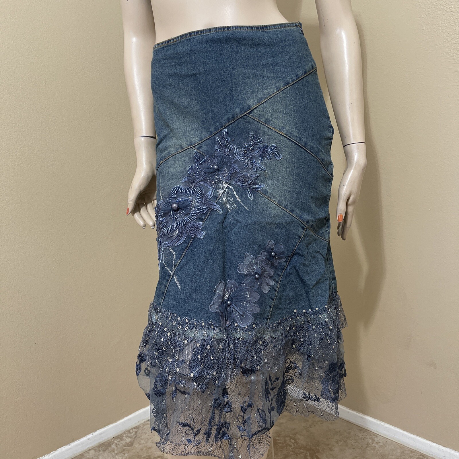 Blue Denim Jeans Beaded Embroidery Lace Ruffles Zipper Size S(4-6) Skirt 3333