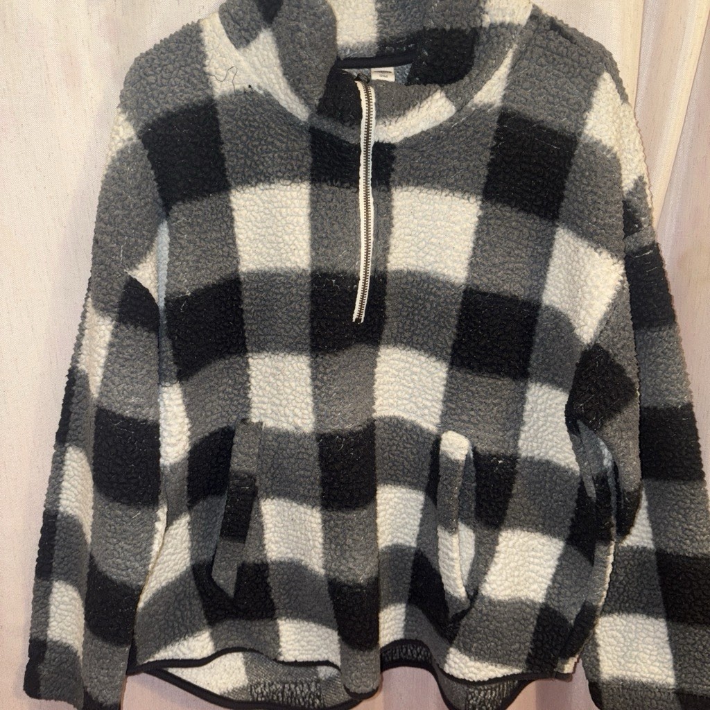 Old Navy Women’s XL Plaid Fleece 1/4 Zip Sweatshirt Mock Neck Black White Gray