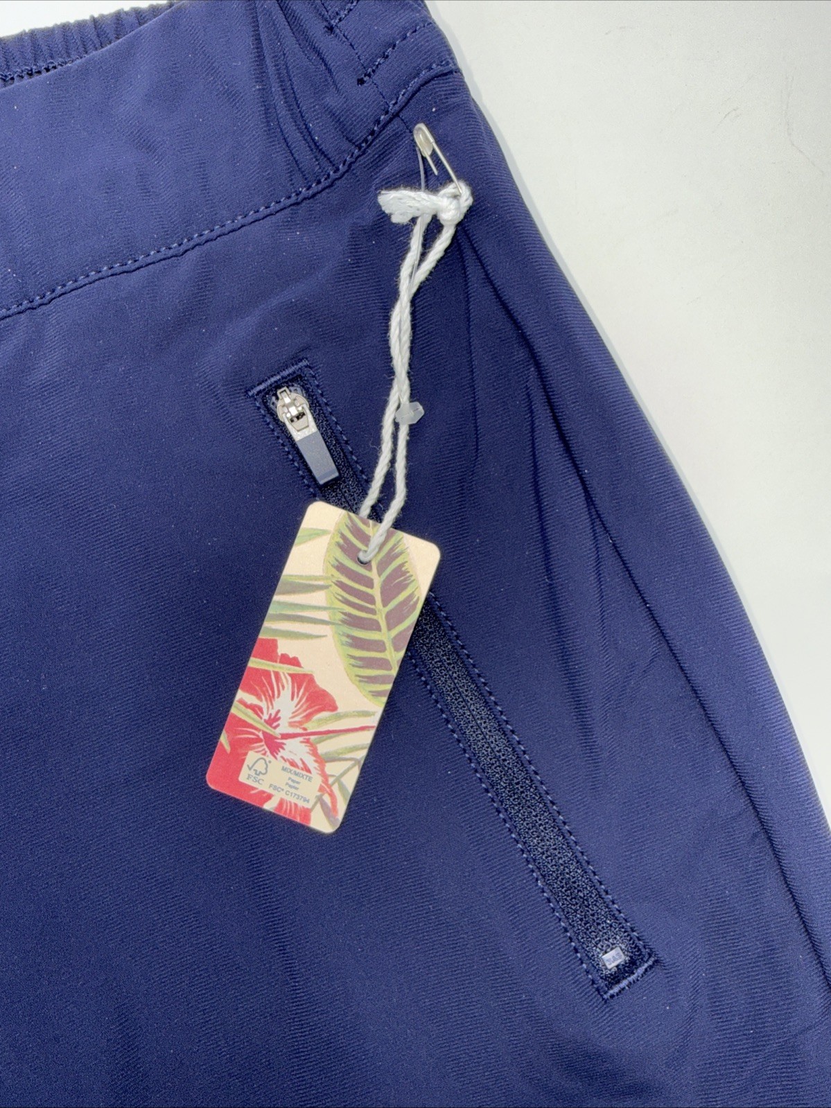 $110 Tommy Bahama Women’s Golf/Leisure Zip Pants – Navy Blue- Medium – New Tags
