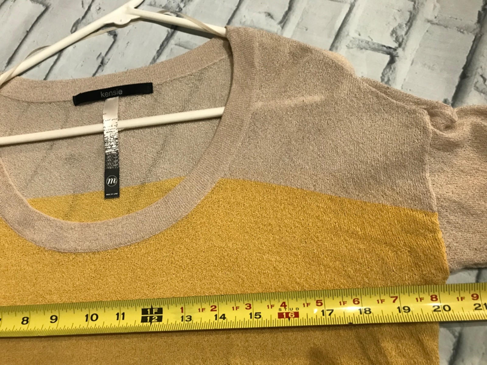 Kensie, M, Yellow/Brown/Black Striped Long Sleeve Thin Knit Pullover Knit Top