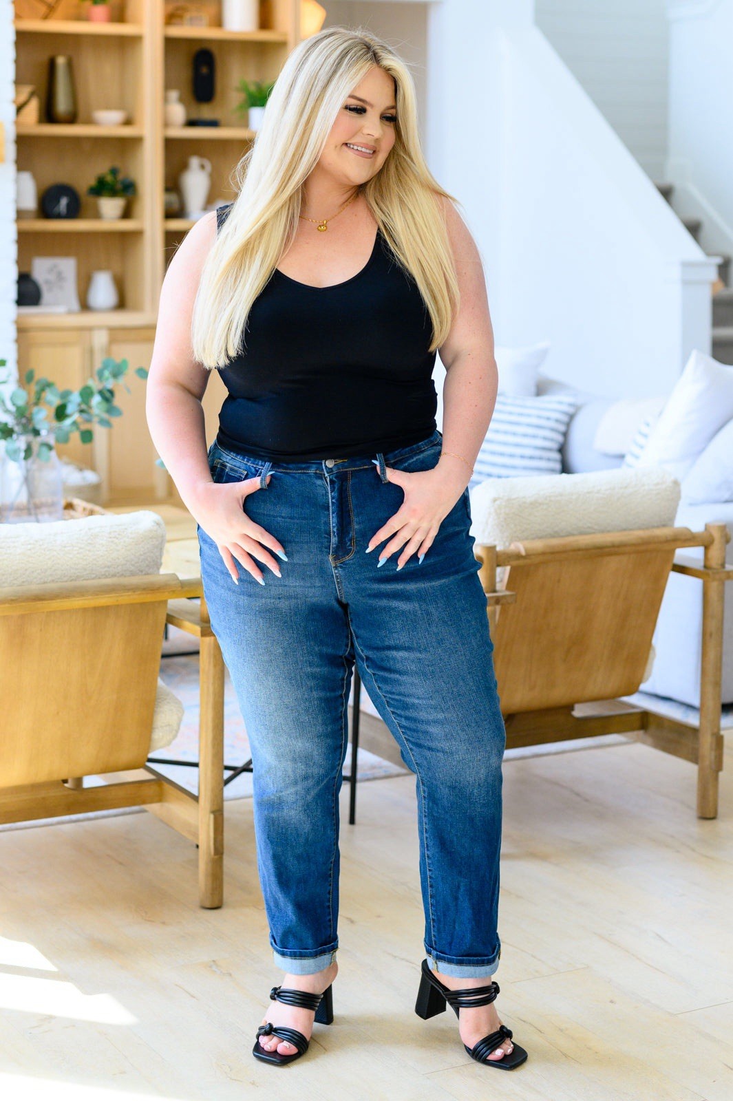 JUDY BLUE NONE-DISTRESSED COOLING TECH HIGH RISE BOYFRIEND JEANS in dark blue 18