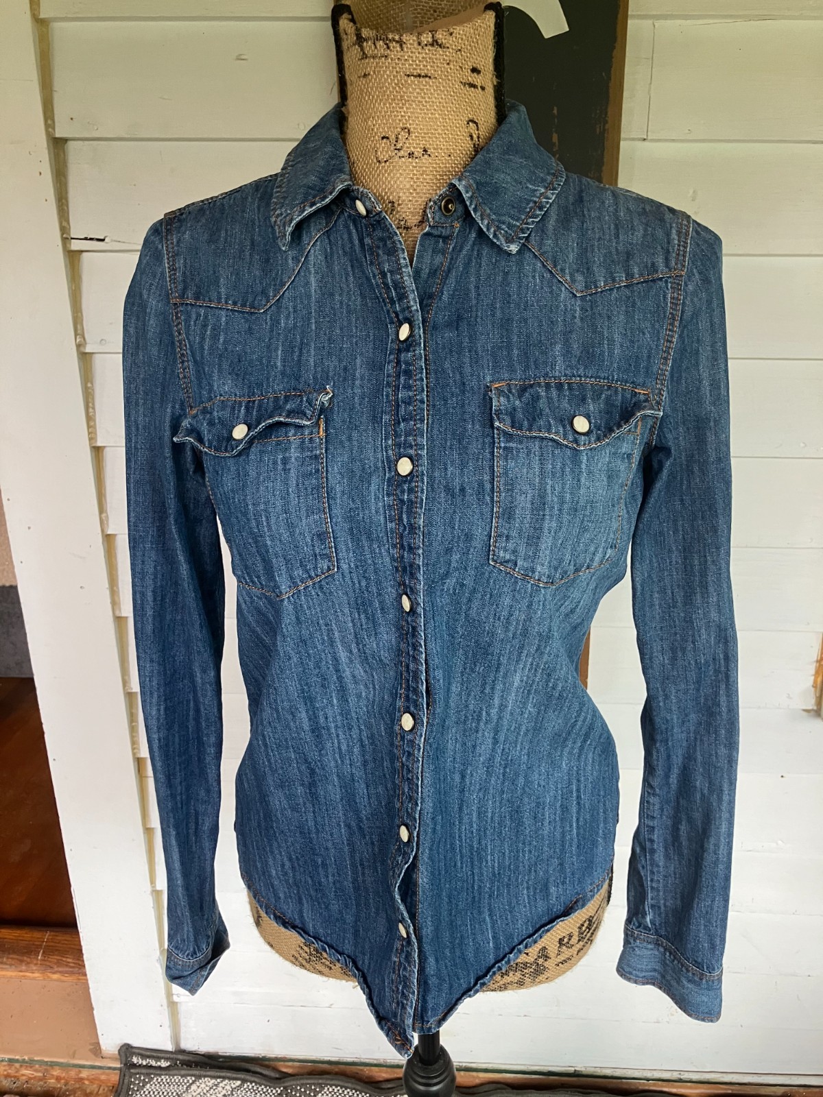Jean Shirt Pre-Owned Size Small