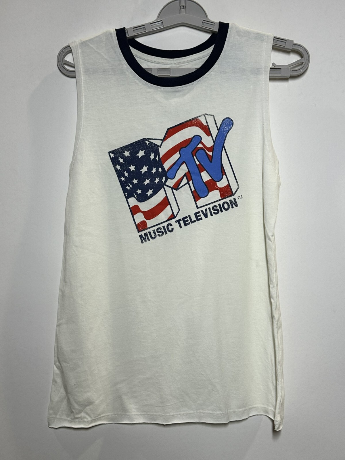 Women’s Retro MTV American Flag Themed Graphic Tank Top – Ivory Small